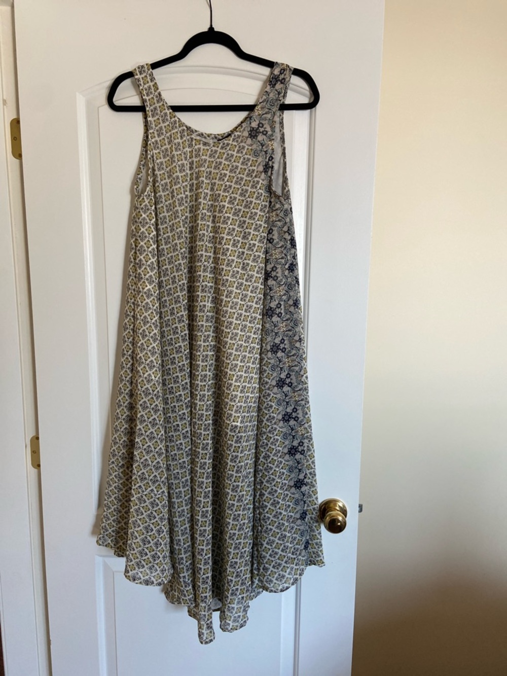Asymmetrical hemline dress